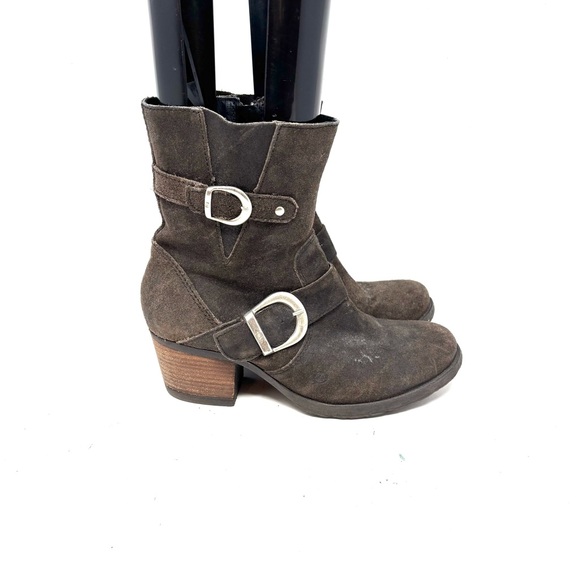 Born Boots - Picture 5 of 6